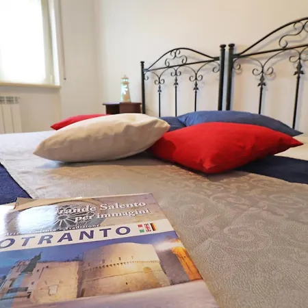 Casa Vacanze Chiara Centro, Salento 5/6 Posti 펜션